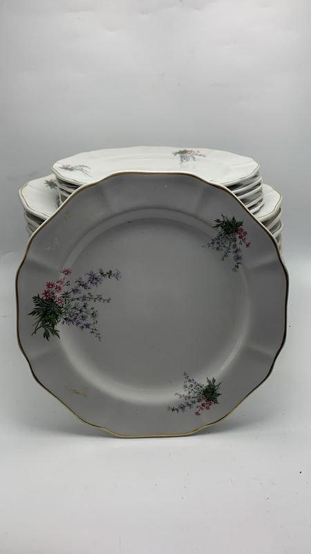 Juego de platos Olmos de porcelana con patrón floral - imagen 3