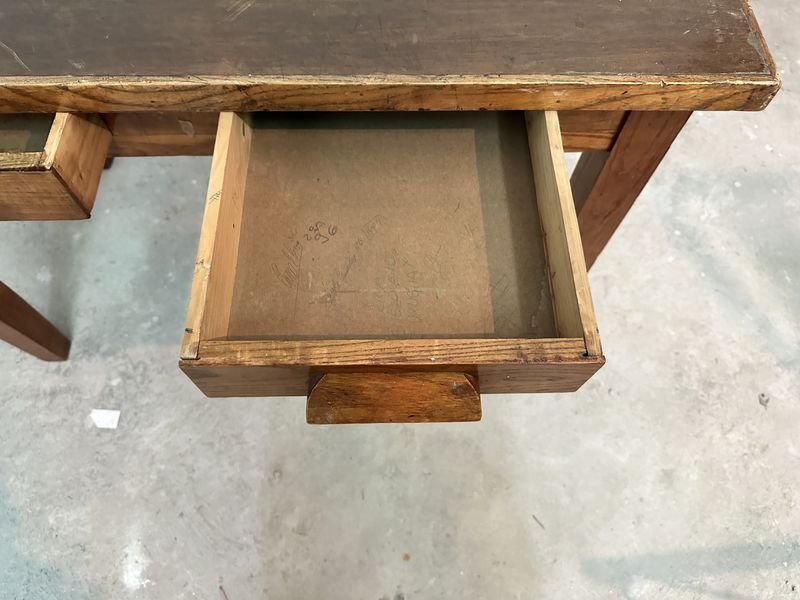Mueble en Madera con Diseño Antiguo - imagen 7