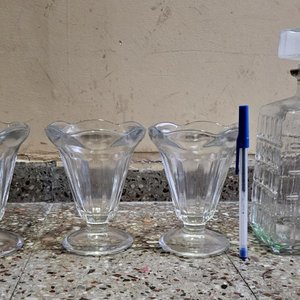 Botellón de Vidrio y 3 Copas para Helado - imagen 3