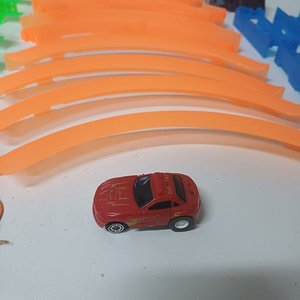 Pista de Carreras "Track Racing" con Auto y Accesorios - imagen 2