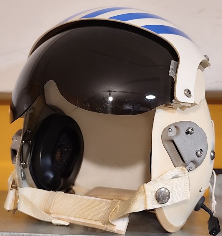 Casco de Piloto GENTEX HGU26/P Fuerza Aérea Uruguaya con Insignia y Doble Visor