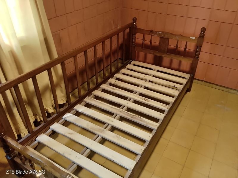 Item 889914 - Image 0