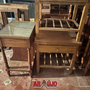 Mesas de Luz de Madera con Vidrio para Restaurar - imagen 2
