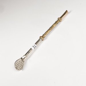 Bombilla de Plata y Oro con Detalles Labrados - imagen 1