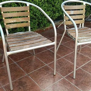 Mesa Redonda con Dos Sillas de Exterior Estructura Metálica - imagen 2