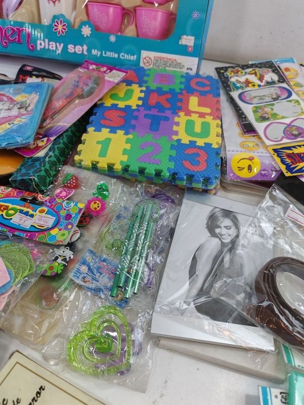 Lotes de Juguetes, Maquillaje y Accesorios para Niños - imagen 7