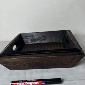 Par de Centros de Mesa Cuadrados de Madera Oscura con Mimbre - imagen 3