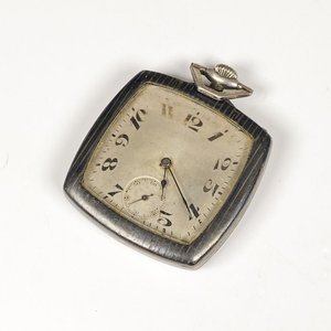 Reloj de Bolsillo Caja de Plata con Grabados - imagen 1