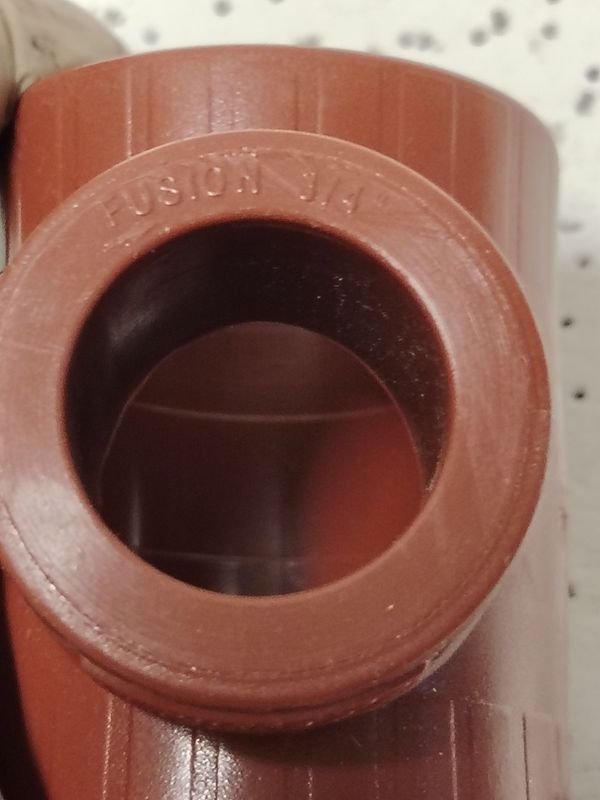 Tubería de T con tres vías en plástico - imagen 4