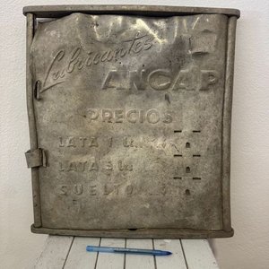 Lote siguiente: Cartel Metálico Lubricantes ANCAP Antiguo