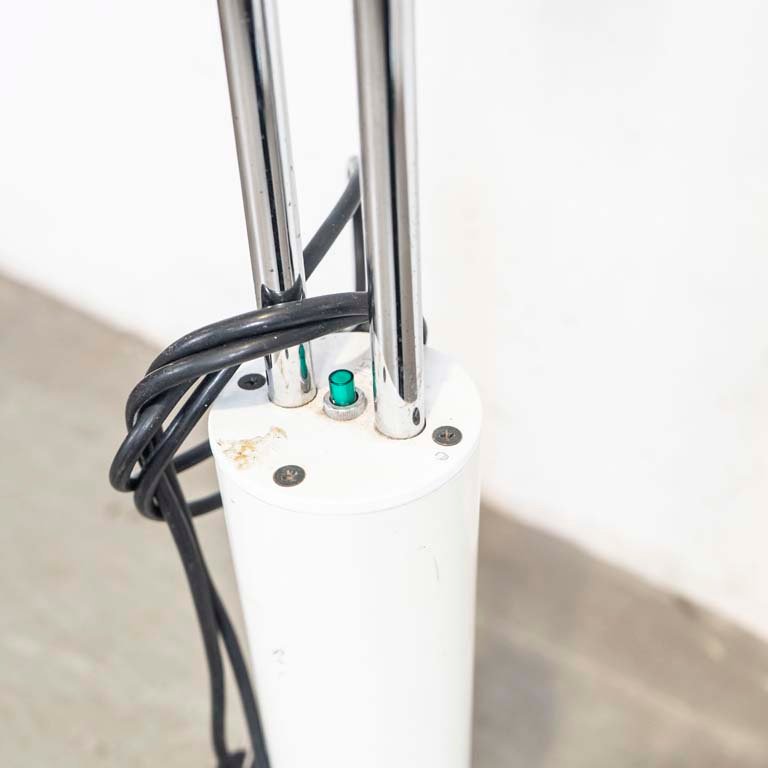 Item 2106239 - Image 1