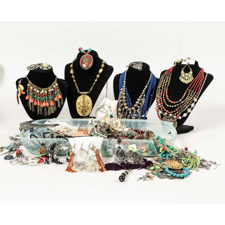 Item 2113505 - Image 0