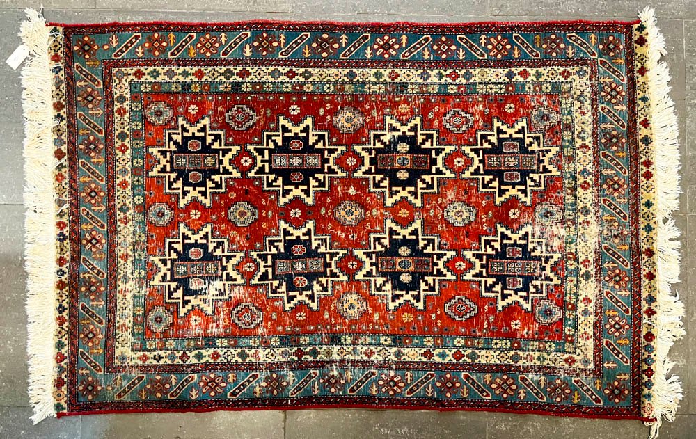 Alfombra Oriental Estilo Kosak Bordo, Azul y Beige 120x185 cm