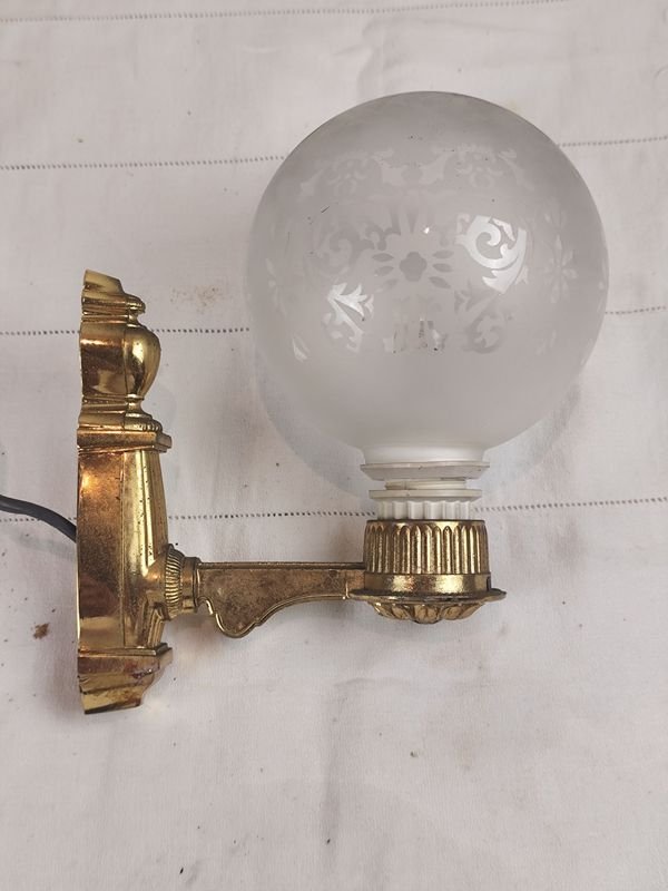 Item 841714 - Image 0