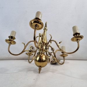Araña Colgante Clásica de 5 Luces en Metal Dorado - imagen 4