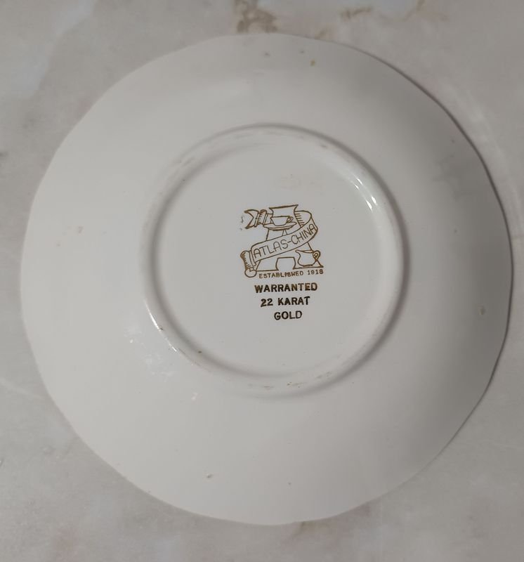 Platillo de Porcelana ATLAS decorado con Oro 22K - imagen 2