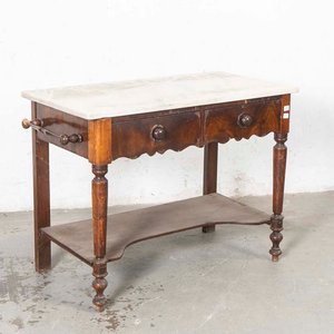 Lote siguiente: Mesa de Lavatorio Colonial con Toallero, Cajones y Estante de Mármol