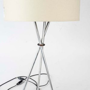 Lámpara de Pie Trípode Metálica con Pantalla Beige - imagen 2
