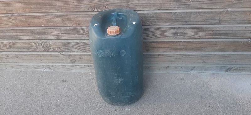 Lote anterior: Tarrina de Combustible Plástico Azul