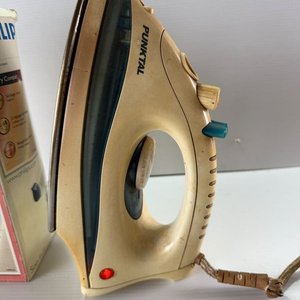 Secador de Pelo Philips, Afeitadora Philips y Plancha Punktal - imagen 7