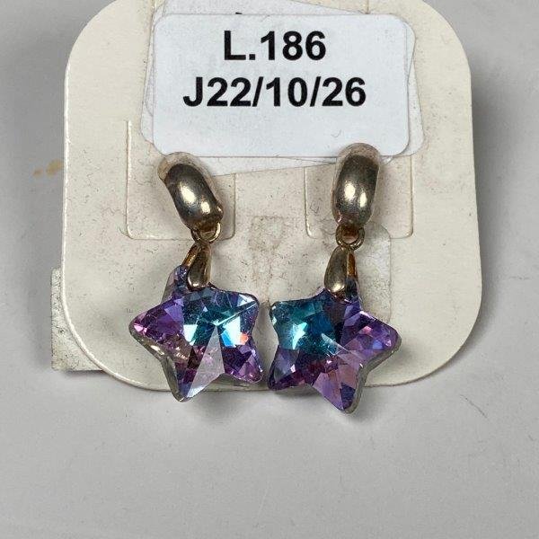 Par de caravanas colgantes de plata con cristales facetados