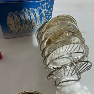 Set de 6 Posavasos Metálicos con Soporte Plateado - imagen 12
