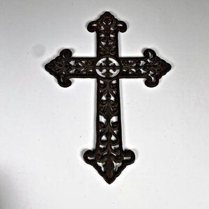 Cruz Decorativa de Hierro Labrado Estilo Antiguo - imagen 1