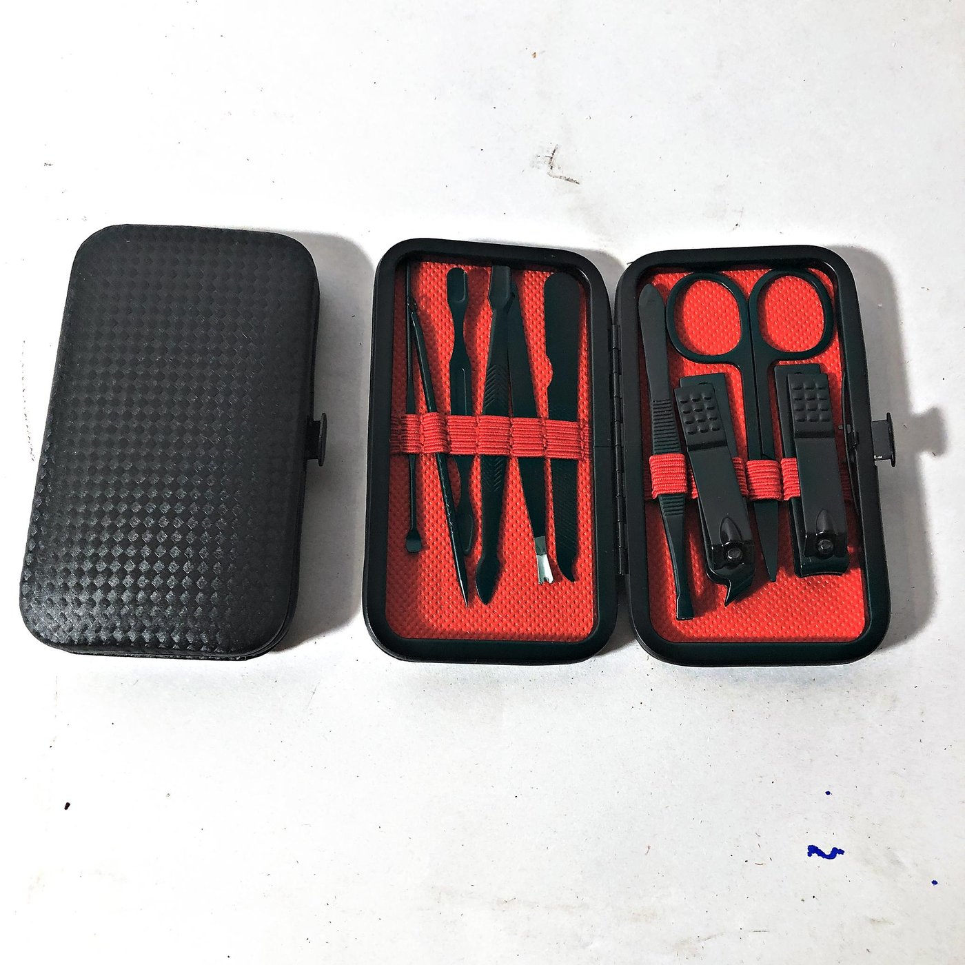 Dos Sets de Manicura Completos con Estuche Negro