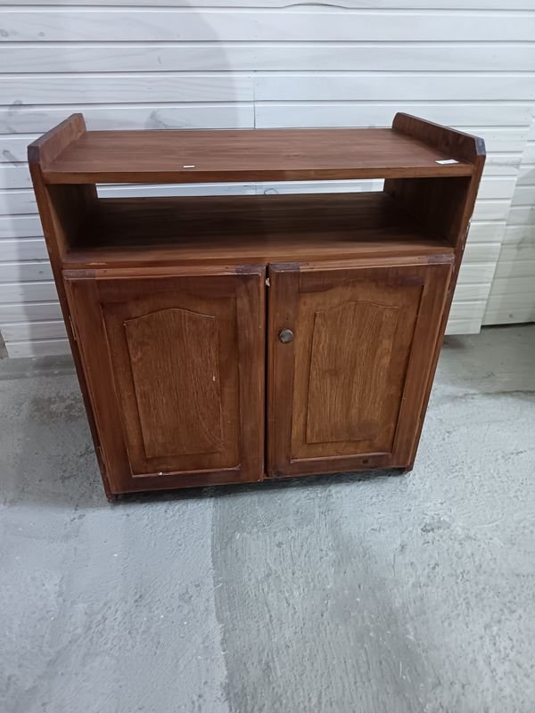 Item 879946 - Image 0