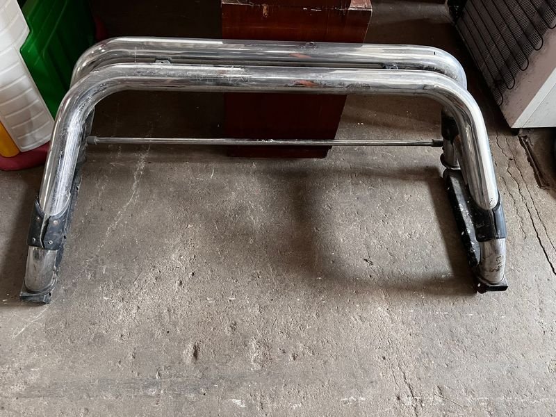 Defensa Antivuelco Cromada para Camioneta