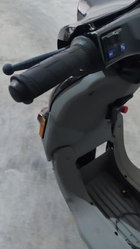 Item 869998 - Image 11