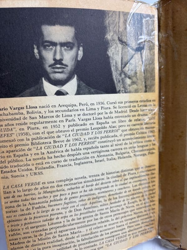Colección de libros de Mario Vargas Llosa - imagen 9