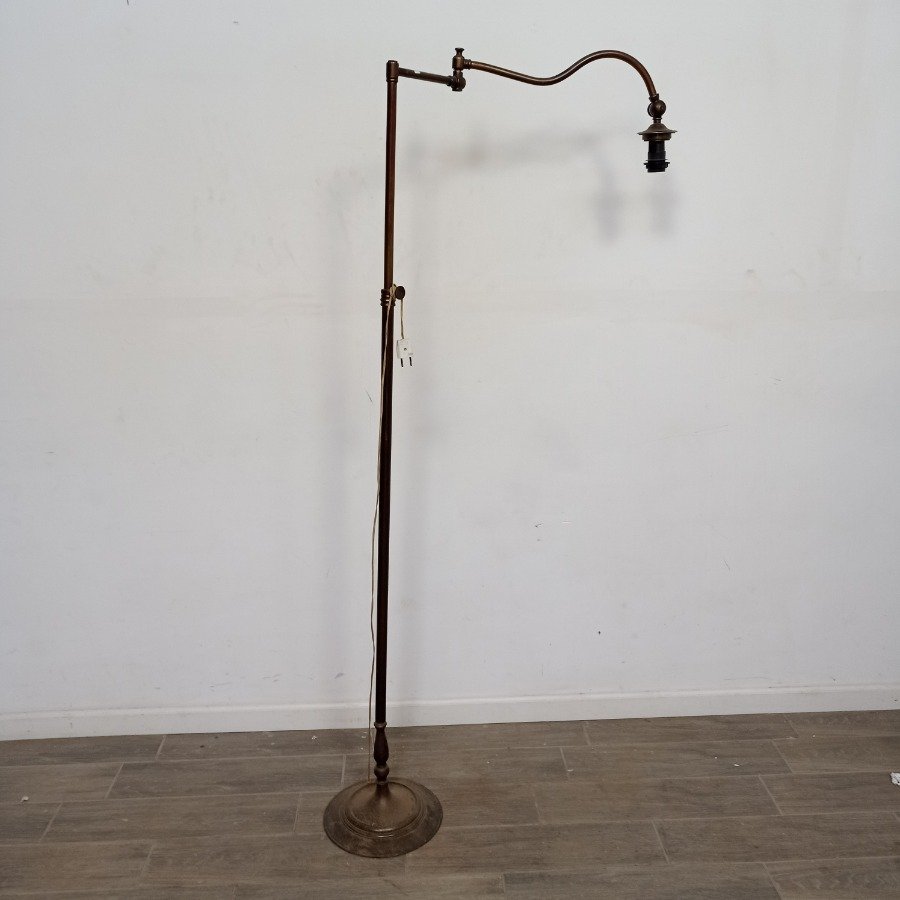 Lámpara de Pie Articulada en Bronce para Lectura