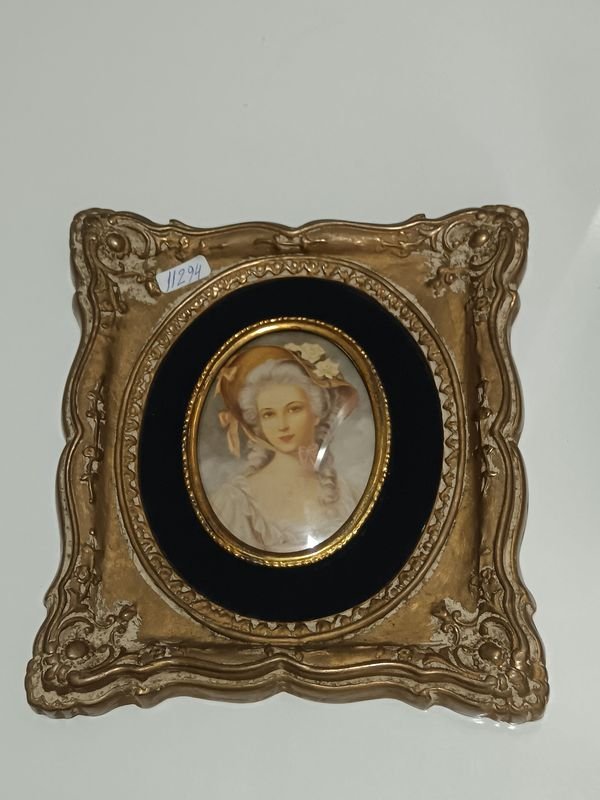 Item 879903 - Image 1