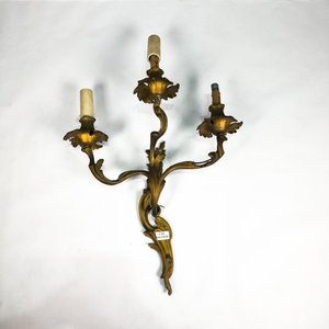 Lote siguiente: Aplique de Pared de Bronce con Tres Luces