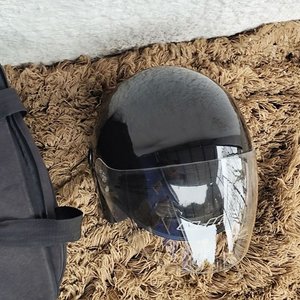 Casco HJC Jet Negro con Visera y Bolso Hardline Aprobado - imagen 3