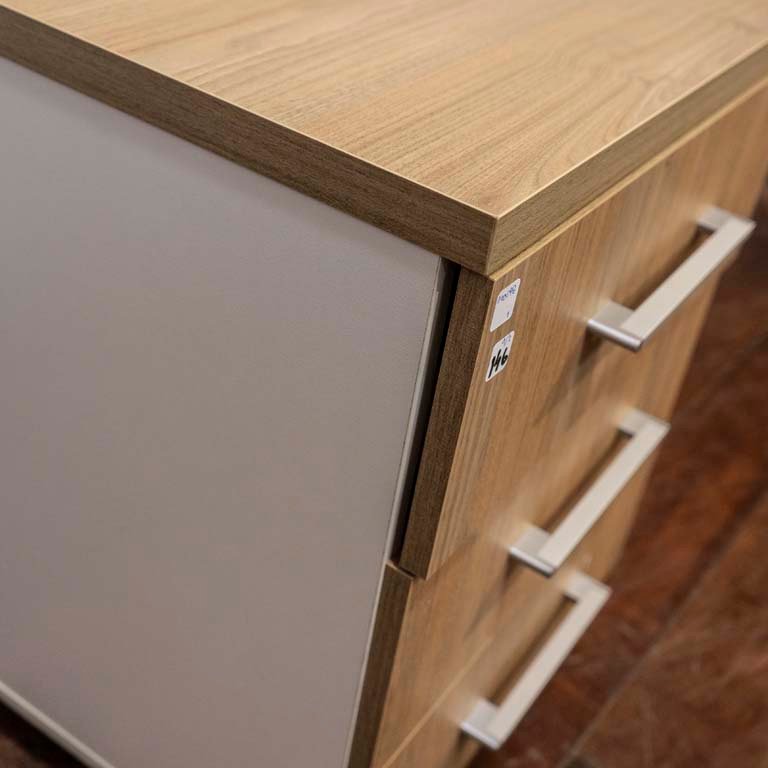 Item 2104430 - Image 2