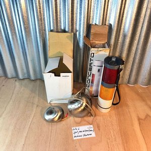 Spot nuevo en caja y Baliza con linterna 12v y pilas - imagen 4