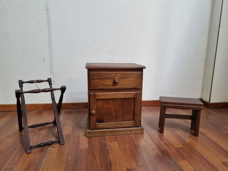 Muebles de Mesa y Banquito en Madera con Metal - imagen 5