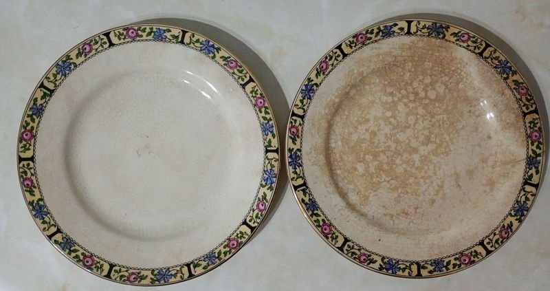 Dos Platillos de Postre de Porcelana Inglesa Wedgwood