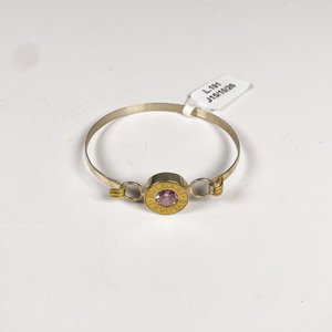 Lote siguiente: Pulsera Rígida de Plata con Piedra Rosa y Detalles Dorados