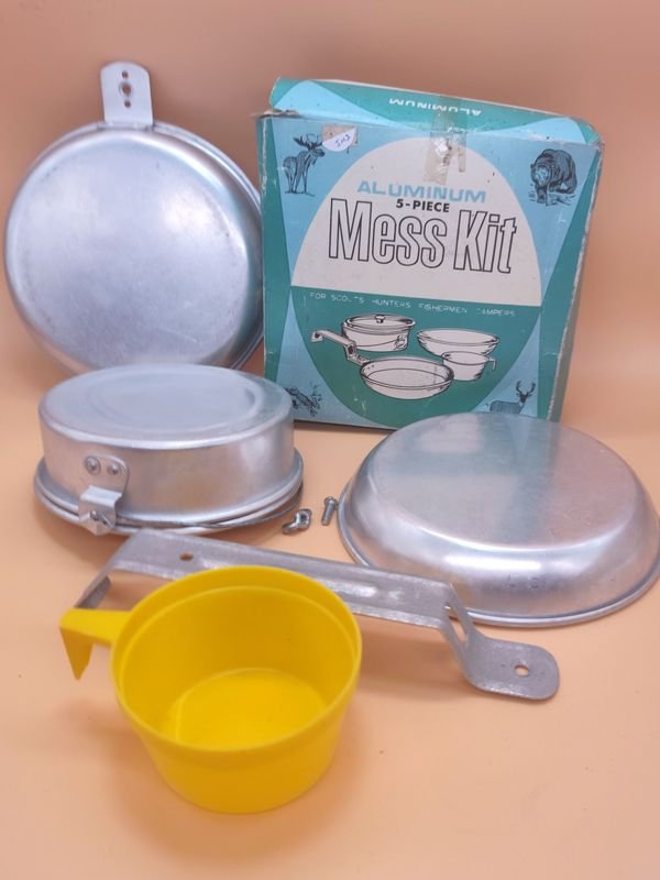 Kit de cocina de aluminio 5 piezas para campistas, cazaristas y pescadores - imagen 3