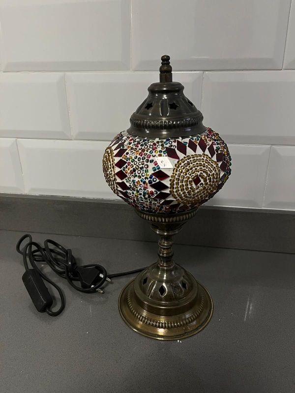 Lámpara Turca Decorativa de Mesa