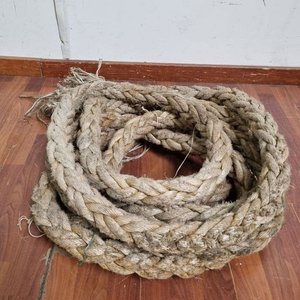 Lote siguiente: Importante Tramo de Cuerda de Sisal Trenzada de Gran Grosor - 10 Metros