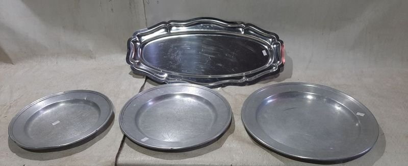 Lote siguiente: Bandejas de Aluminio Redondas con Accesorios