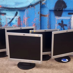 Lote de 5 Monitores HP L1706 Plata - imagen 2