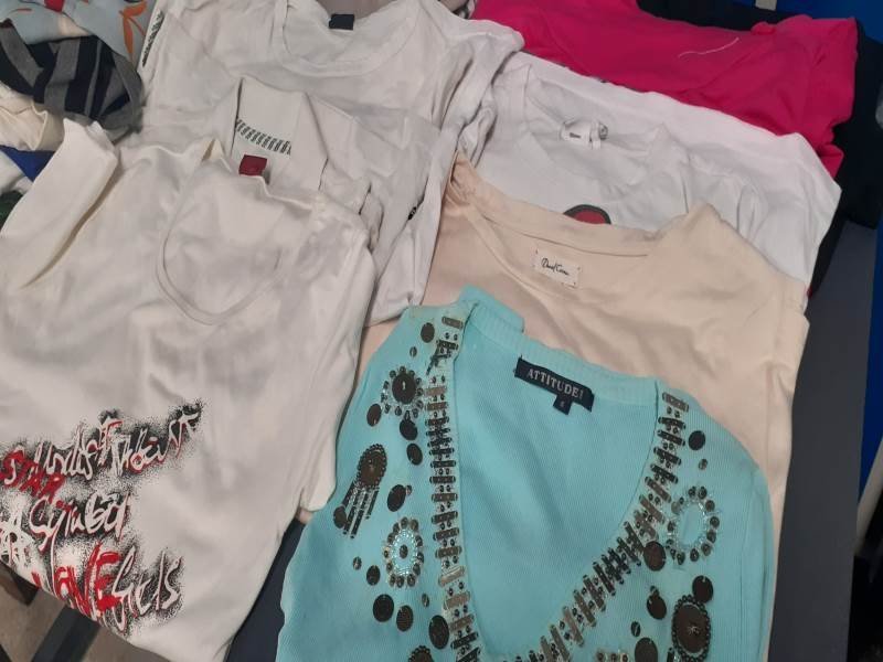Lote de 30 Remeras Variadas sin Marca