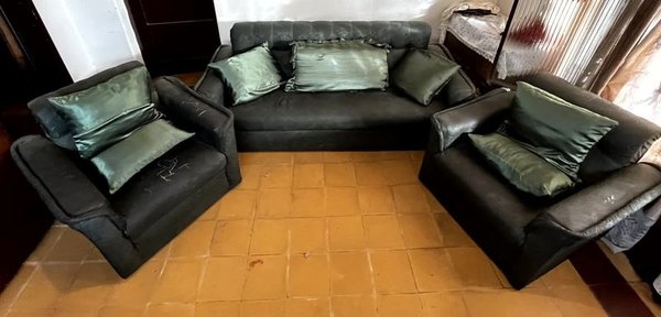 Sofá de Tres Cuerpos con Diseño Arabesco - imagen 1