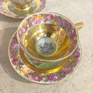 Juego de Té Checoslovaco Rococó en Porcelana: Tetera, Azucarero, Lechera y 6 Tazas con Platillos - imagen 6