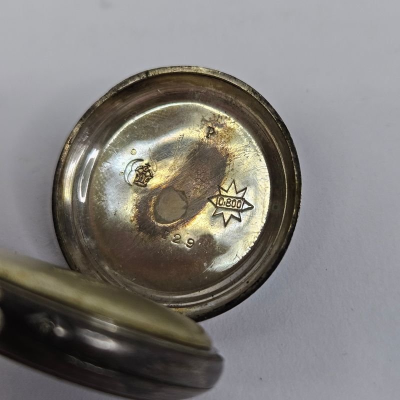 Antiguo reloj a cuerda con tapa interior sellada - imagen 5